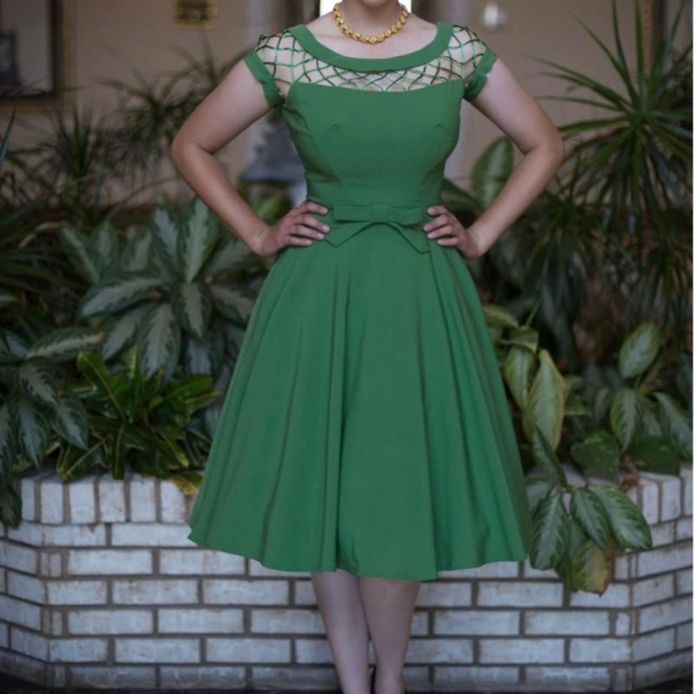 Tatyana Alika Retro Green Fit Flare Midi Dress with Net Yoke size XL